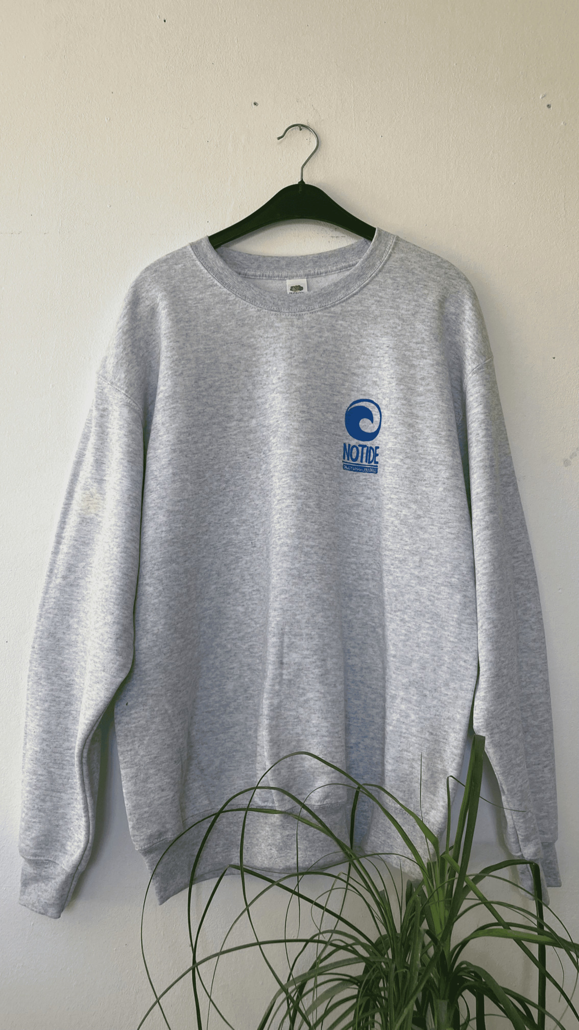 eines der ersten NOtide sweater Modelle 